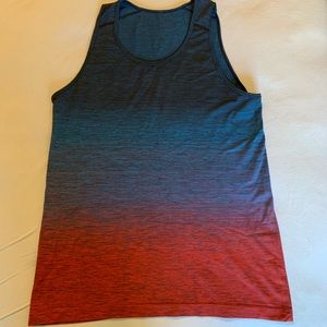 Lululemon top